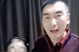 84岁马大姐和52岁李玉成秀恩爱，年龄是个数字，相爱是一条河图片