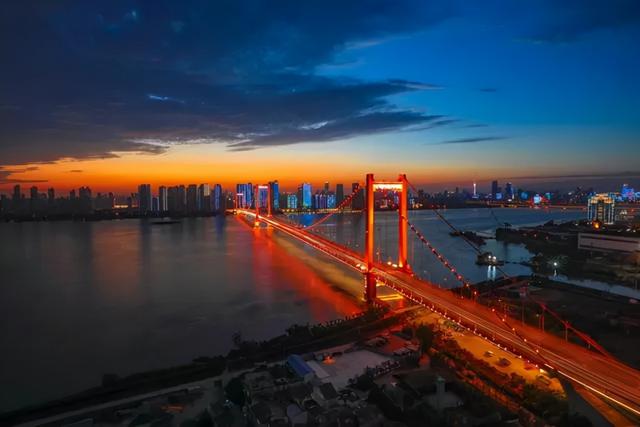 武汉户口新政：办落户不到3分钟，成为武汉人比过去容易多了