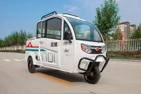 这2款三轮电动车很实用，动力强空间大，拉货载人都不错图片