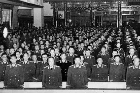 解放军和武警部队衔级制度简史图片