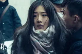 邓家佳被绑架演技太绝，一个眼神情绪爆发，网友：太揪心了图片