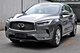 英菲尼迪QX50，起售价33.38万元，最大马力272匹，百公里油耗7.4L图片