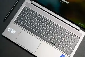 创意总监的效率神器！3D渲染速度飞快，笔记本拉满生产力看完慕了图片