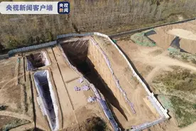 西安白鹿原发现西汉早期大型墓葬 出土2200多枚玉衣片图片