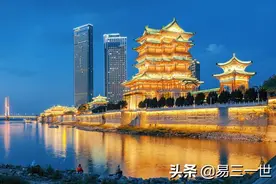 王勃的《滕王阁序》中出现了最有名的十大成语，你知道吗？图片