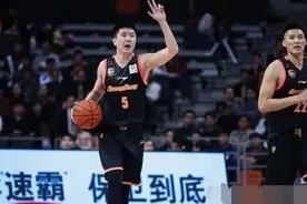 广东队热身赛迎来大胜，一小将砍下19分，王薪凯成得分王图片