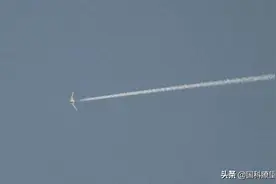 现身菲律宾的飞翼隐身战机进入南海，专家：只要闯进领空就可击落图片