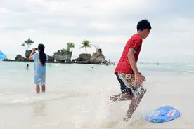 困在异国这一年——现实版“荒岛求生记”图片