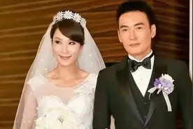 愚人节吃瓜真假难辨：2人官宣恋情，3人分手婚变，吴克群闹乌龙图片