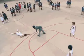 重温一起来看流星雨，我发现了许多之前没注意的bug图片