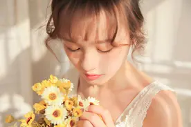 说爱我好不好，就当作是乞讨，哪怕说出口只需要一秒图片