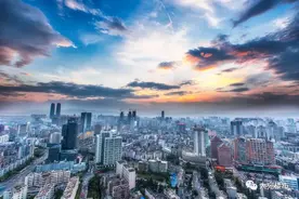 八月淡季，为何龙悦城单月销售230余套，占据南阳半壁江山？图片