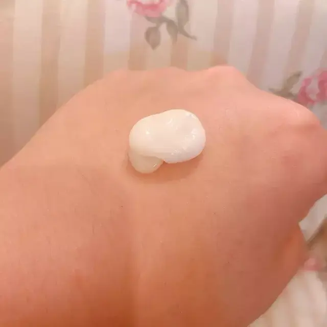 小罐装身体乳
