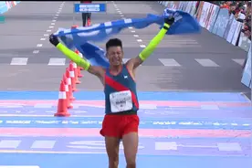 精彩！太原马：杨成祥2:15，姚妙2:32夺冠，均破赛道纪录图片