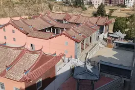 自拍：福建沿海的一个农村，宗祠的修建图片