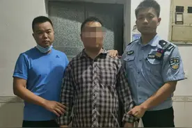 男子买了百元镯子后，古玩店里六千多元的和田玉不见了！民警一查，不得了……图片