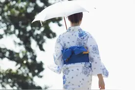 江户时期，女性是如何做美容的？判断女性身份的标志又是什么？图片