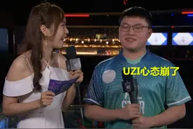 UZI抱怨ADC太难玩了，随后查看了Jackeylove的战绩后，笑出狗叫声图片