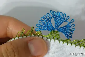 「细线花边」蓝色花边的锁边方法！图片