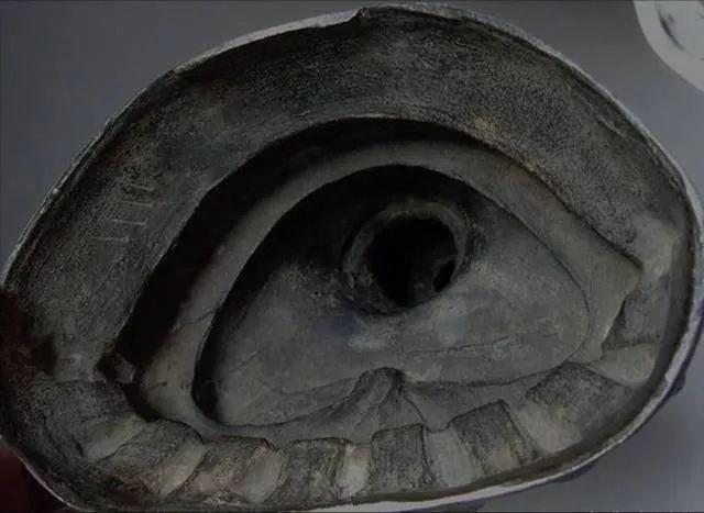 铜佛像生锈黑了怎么办