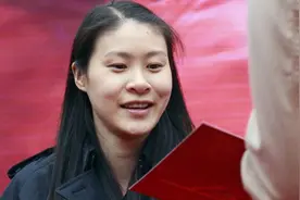 37岁女排赵蕊蕊近况：示爱姚明被拒至今单身，转行写作获国际大奖视频封面