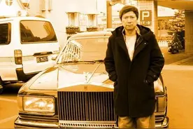 以母子身份出国，以情人身份同居，带回巨额遗产，百年慈善第一人图片