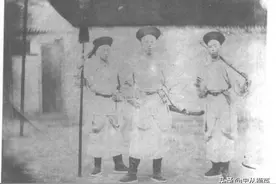 150年前的老照片：青年时期的醇亲王奕譞图片