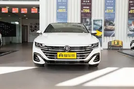 2021款大众CC购车手册：颜值出众、动力不俗，推荐中配图片