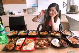 3年前，将饿了么卖给阿里，套现655亿元的张旭豪，如今怎么样了？图片