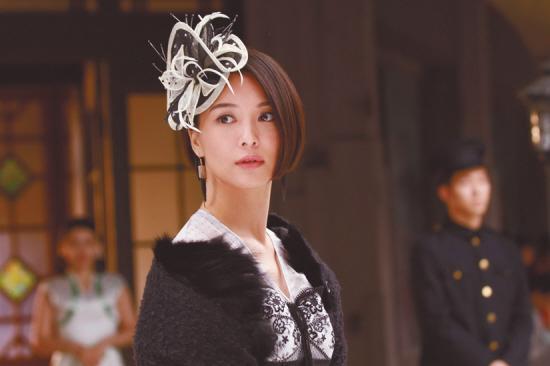 唐嫣、罗晋夫妻档领衔，年代传奇谍战剧《乱世佳人》