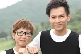 明明是一个妈生的，长相却天差地别，这12对亲姊妹让人“开眼”了图片