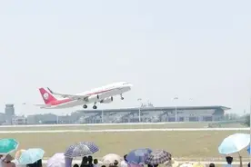 江西又将诞生两座机场：一座位于垫底地级市，一座位于强市视频封面