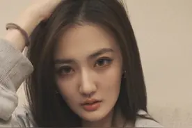 硬尬高级氛围感标签？多位内娱女星撞衫金珍妮，好像也没输吧？图片