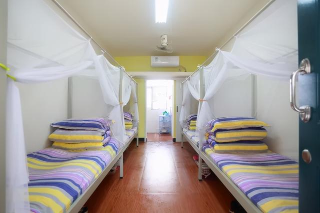 三年两届高考状元，你只知道江科附中收费贵？