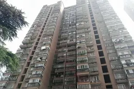 间隔两个小时，合肥一小区两男子相继坠楼身亡！图片
