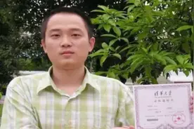 高考狂人4次参加高考，2次考入清华，1次北大，但生活仍不如意图片