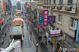 南昌老牌步行街改造"潮赛博朋克"风迎五一 ,能带来老街复兴？图片