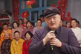 赵本山徒弟们开联欢会玩疯了！牛牛模仿赵本山，宋小宝晒师父墨宝图片