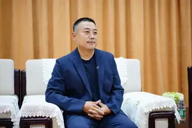 刘国梁说与做：为四支队伍选教头，为主力诊脉开药方，未提朱雨玲图片