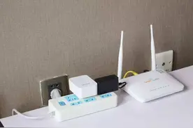 传统插线板已经过时，这款流行转换插线板，超好用又便宜图片