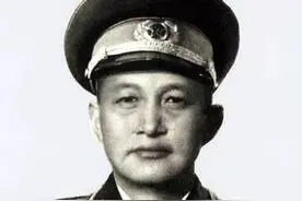 都知道，洪学智是六星上将，那么还有两位五星上将，你知道是谁吗图片