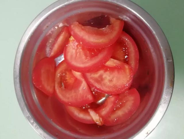 厨房里，盐到底该如何使用？很多人都不知道