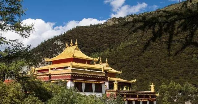 洛克线丨让无数行者放弃生命的地方,到底有多美