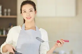 47岁女士倾诉：做住家保姆，月薪7500元，工资很高但一天都不想做图片