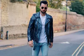 男人过了40，穿破洞牛仔裤不得体？从选款到搭配，穿出时尚和品位图片