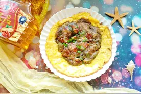 2个鸡蛋，10块钱的海蛎子，做一盘闽南传统小吃海蛎煎，太鲜了图片