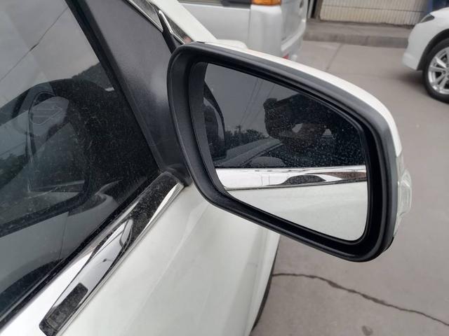 期待已久的经典福克斯两厢版，胖哥已顺利拿下，1.8排量手动挡