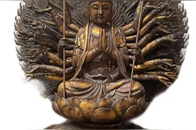 明清时期鎏金香樟千手观音图片