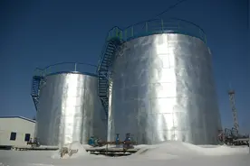 俄罗斯石油日产量下降到950万桶图片