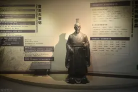 曹丕所撰《典论》，是中国第一部文学批评专著，如今佚散仅余孤篇图片